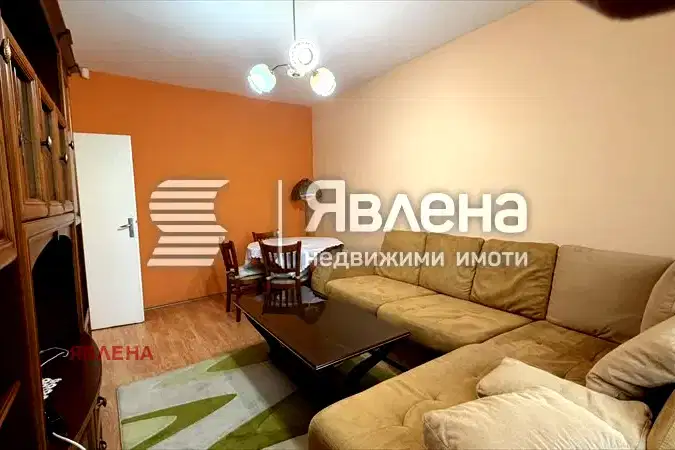 Двустаен апартамент в Младост 1 с асансьор и удобна локация