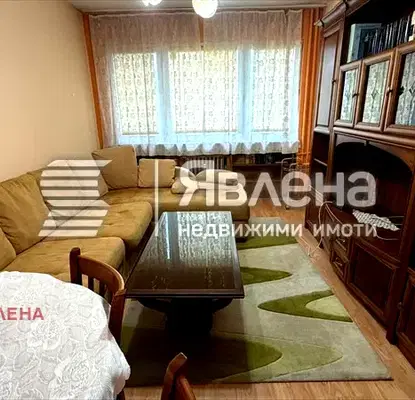 Снимка 2 — Двустаен апартамент в Младост 1 с асансьор и удобна локация