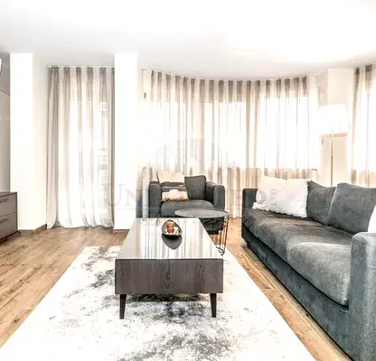Photo 2 — 3-bedroom apartment in Sofiya, Oborishte