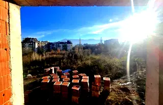 Двустаен апартамент с гараж в Овча купел, София, с гледка към Витоша