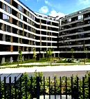 Тристаен апартамент с двор в Овча купел, София