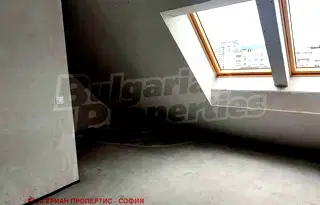 Тристаен апартамент с тераса в Овча купел 2, София