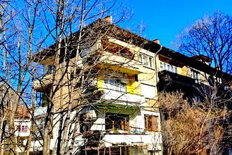 Двустаен апартамент в Редута с тераса и балкон