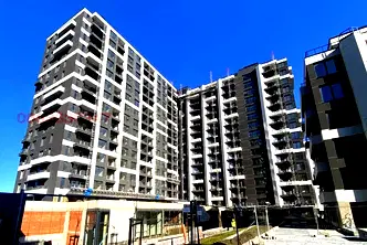 Едностаен апартамент с панорамна гледка в Сердика, София