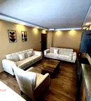 Тристаен апартамент с балкон в Сердика, София