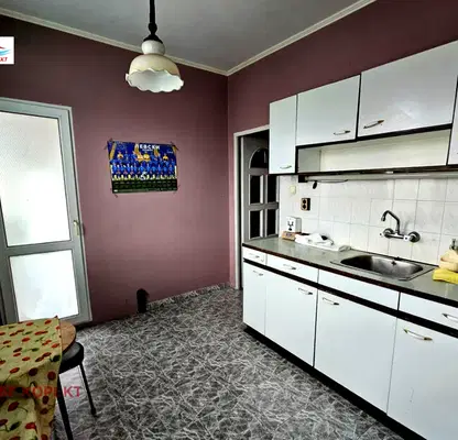 Photo 2 — 3-bedroom apartment in Sofiya, Strelbishte