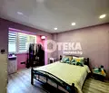 Снимка 2 — Тристаен апартамент с тераса в Света Троица, София