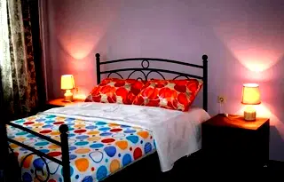 Тристаен апартамент с 82 кв.м. в Света Троица, София