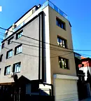 Двустаен апартамент в Триъгълника с тераса в София
