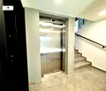 Снимка 2 — Двустаен апартамент в Триъгълника с тераса в София