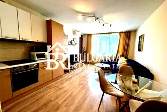 Двустаен апартамент в кв. Витоша с панорамна гледка