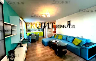 Луксозен 2-стаен апартамент в Киноцентъра, София с басейн