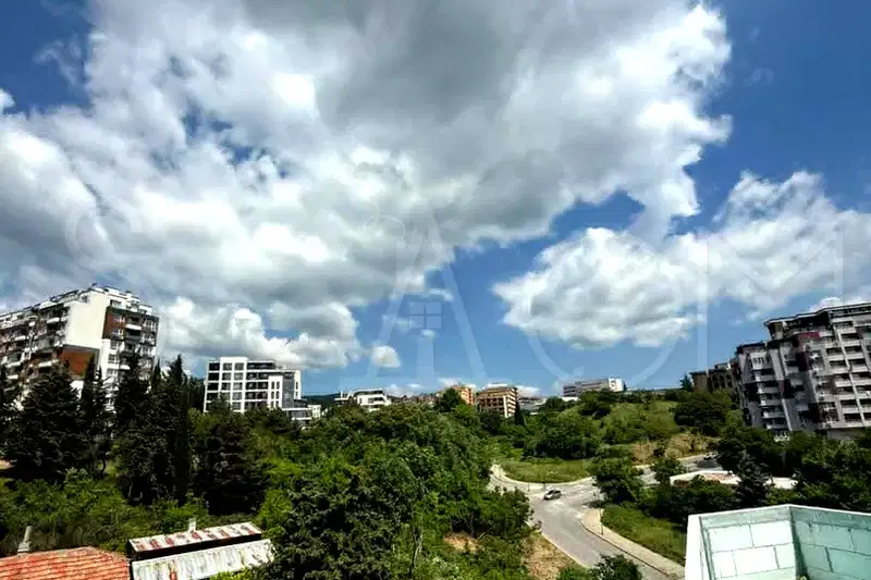 Тристаен апартамент в Стара Загора, Била