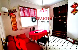 Двустаен апартамент в Стара Загора, Три чучура - север