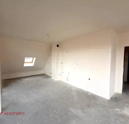 Photo 3 — 3-bedroom apartment in Oblast Haskovo, Свилен