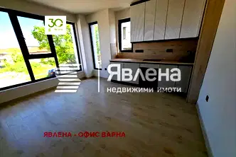 Тристаен апартамент с морска панорама в Аспарухово, Варна