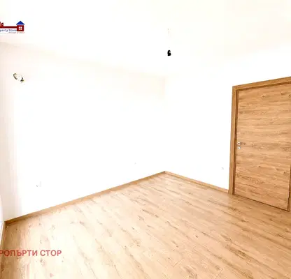 Снимка 2 — 3-стаен апартамент в Бриз, Варна с тераса и паркомясто