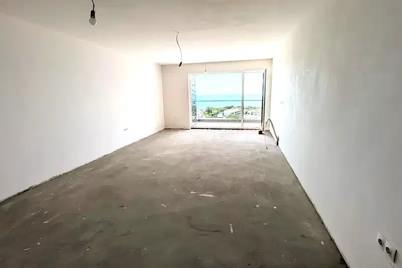 3-bedroom apartment in Varna, Briz