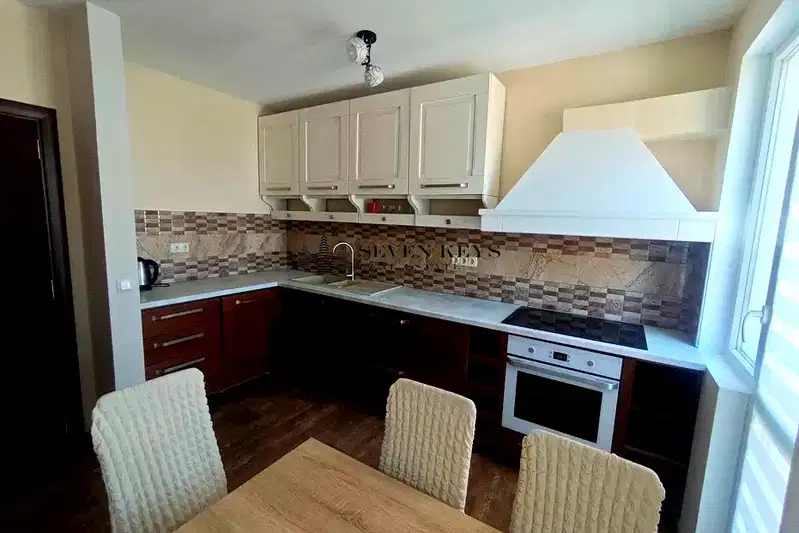 3-bedroom apartment in Varna, Briz