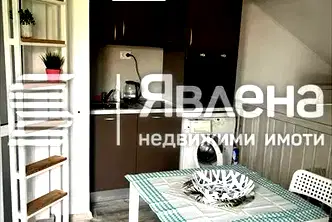 Двустаен апартамент в Център, Варна с артистичен интериор