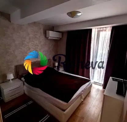 Снимка 4 — Тристаен апартамент с тераса в Центъра на Варна