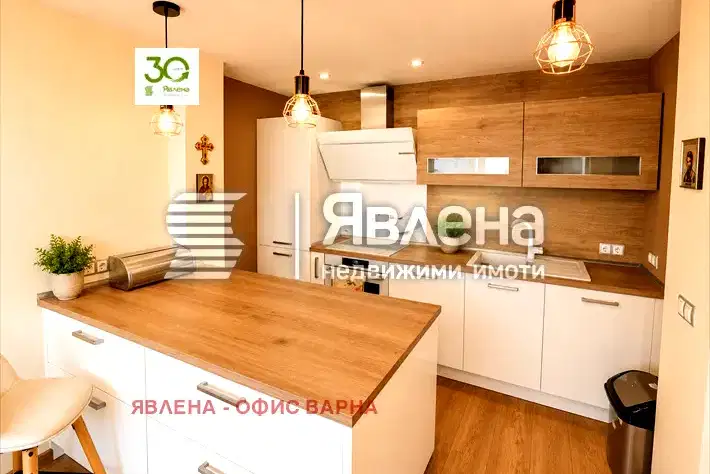 4-стаен апартамент с морска панорама в Чайка, Варна
