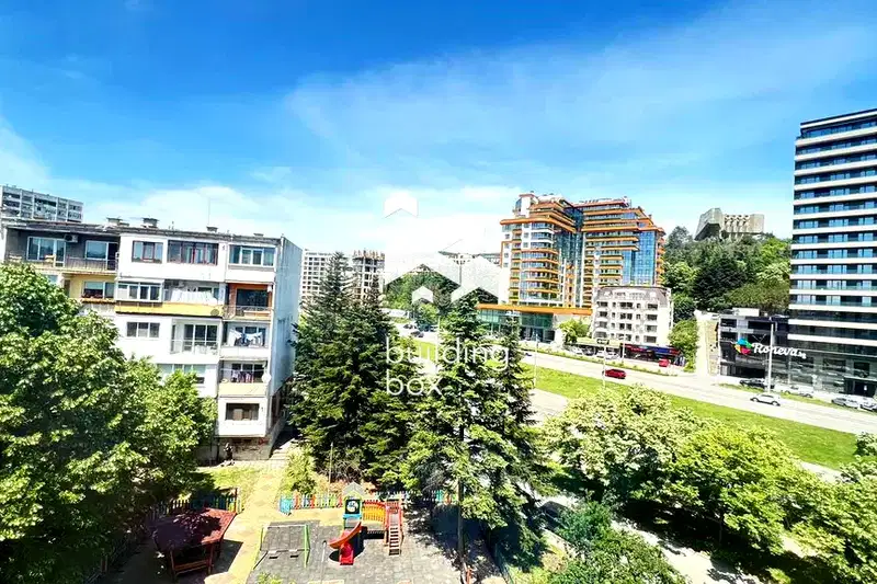 3-bedroom apartment in Varna, Chaika