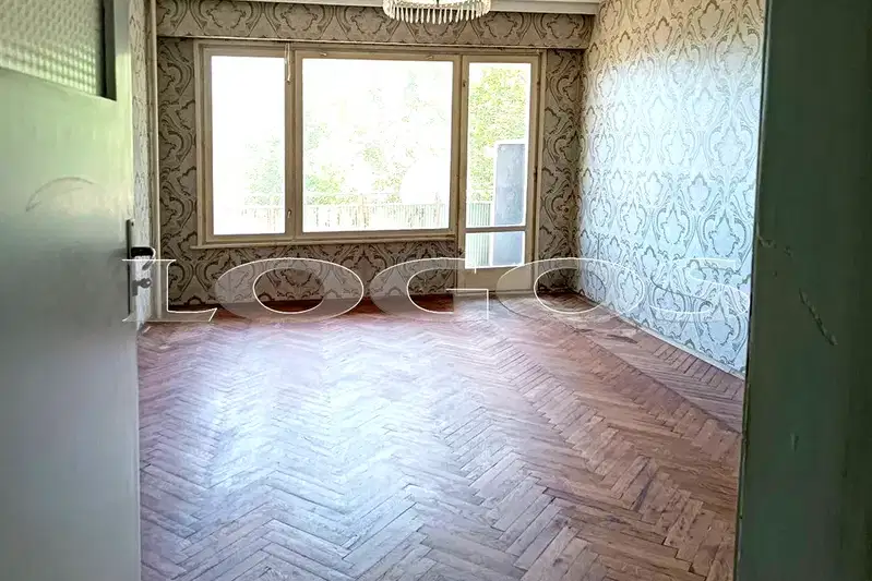 Three-room apartment with terrace in Tsveten kvartal, Varna