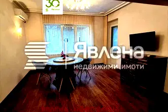 Тристаен апартамент с тераса във Фестивален комплекс, Варна