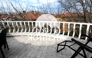 3-стаен апартамент с тераса в Гръцка махала, Варна