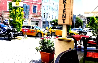 Тристаен апартамент с панорамна гледка в Гръцка махала, Варна