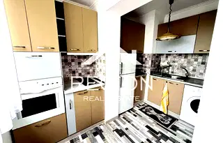 Тристаен апартамент с функционално разпределение в ХЕИ, Варна