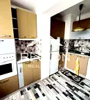 Тристаен апартамент с функционално разпределение в ХЕИ, Варна