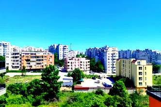 Двустаен апартамент с тераса в Кайсиева градина, Варна