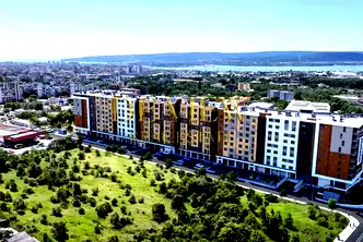 Двустаен апартамент с тераса в Кайсиева градина, Варна