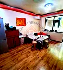Двустаен апартамент с тераса в Колхозен пазар, Варна