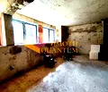 Снимка 2 — Тристаен апартамент във Варна, Колхозен пазар
