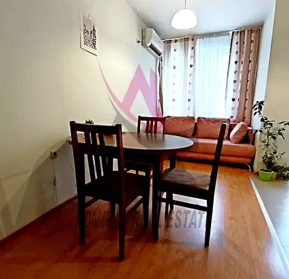 Снимка 3 — Двустаен апартамент на 3-ти етаж в Колхозен пазар, Варна