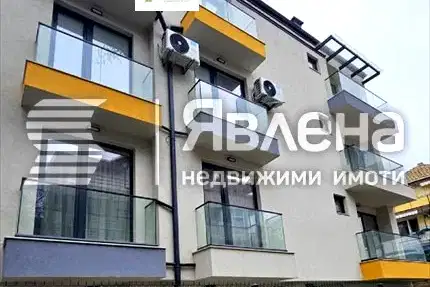 Bright 4-room maisonette in Levski 1, Varna with two terraces