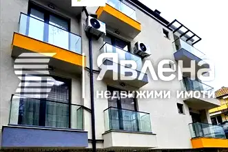 Светъл 4-стаен мезонет в Левски 1, Варна с две тераси