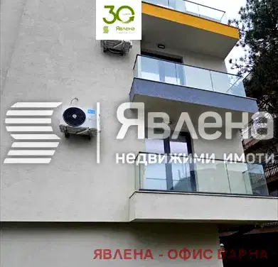 Снимка 2 — Светъл 4-стаен мезонет в Левски 1, Варна с две тераси