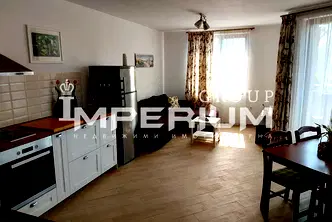Двустаен апартамент с тераса в кв. Левски, Варна