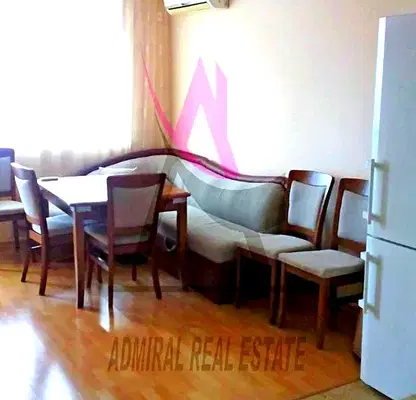 Photo 2 — 3-bedroom apartment in Varna, Levski 1
