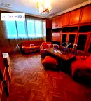 Многостаен апартамент с 3 стаи в Левски, Варна с двор