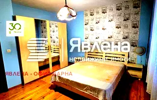 Просторен 4-стаен апартамент с тераса в Лятно кино Тракия, Варна