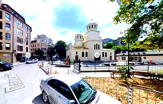 Тристаен апартамент с тераса в Лятно кино Тракия, Варна