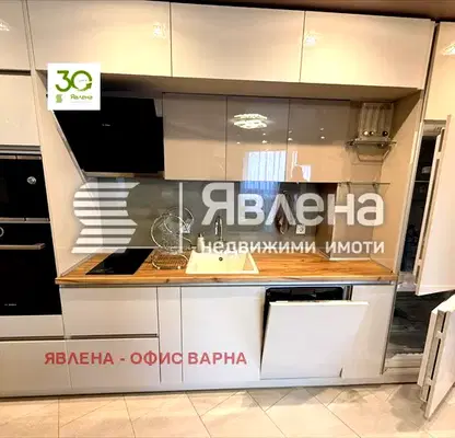Снимка 2 — 3-стаен апартамент с морска панорама в м-т Долна Трака, Варна