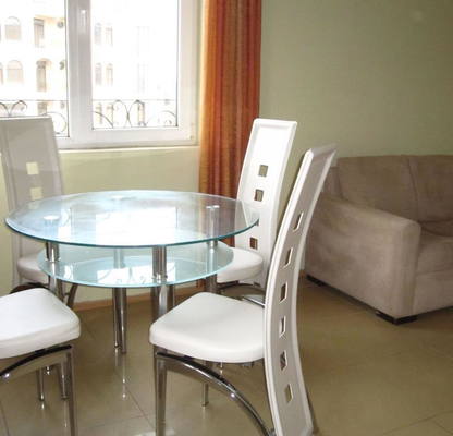 Photo 3 — 2-bedroom apartment in Varna, Evksinograd