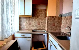Тристаен апартамент с две тераси в Младост 1, Варна