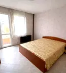 Тристаен апартамент с две тераси в Младост 2, Варна